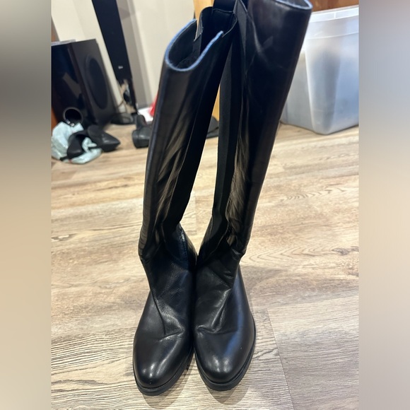 Luca Ferri knee high boot size 8 - Picture 4 of 7